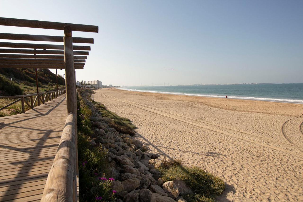 Lightbooking Ancora Cadiz El Puerto de Santa Maria Luaran gambar